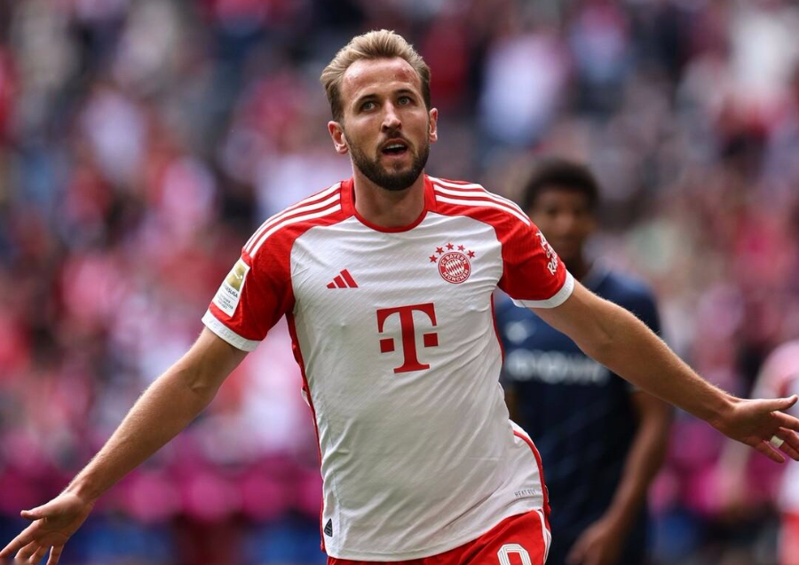 拜仁大胜霍芬海姆，凯恩点射铸就辉煌里程碑